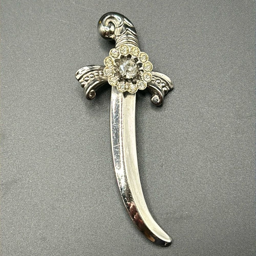 Rare 1940s Silver Tone Coro Pegasus Sword Brooch Pin